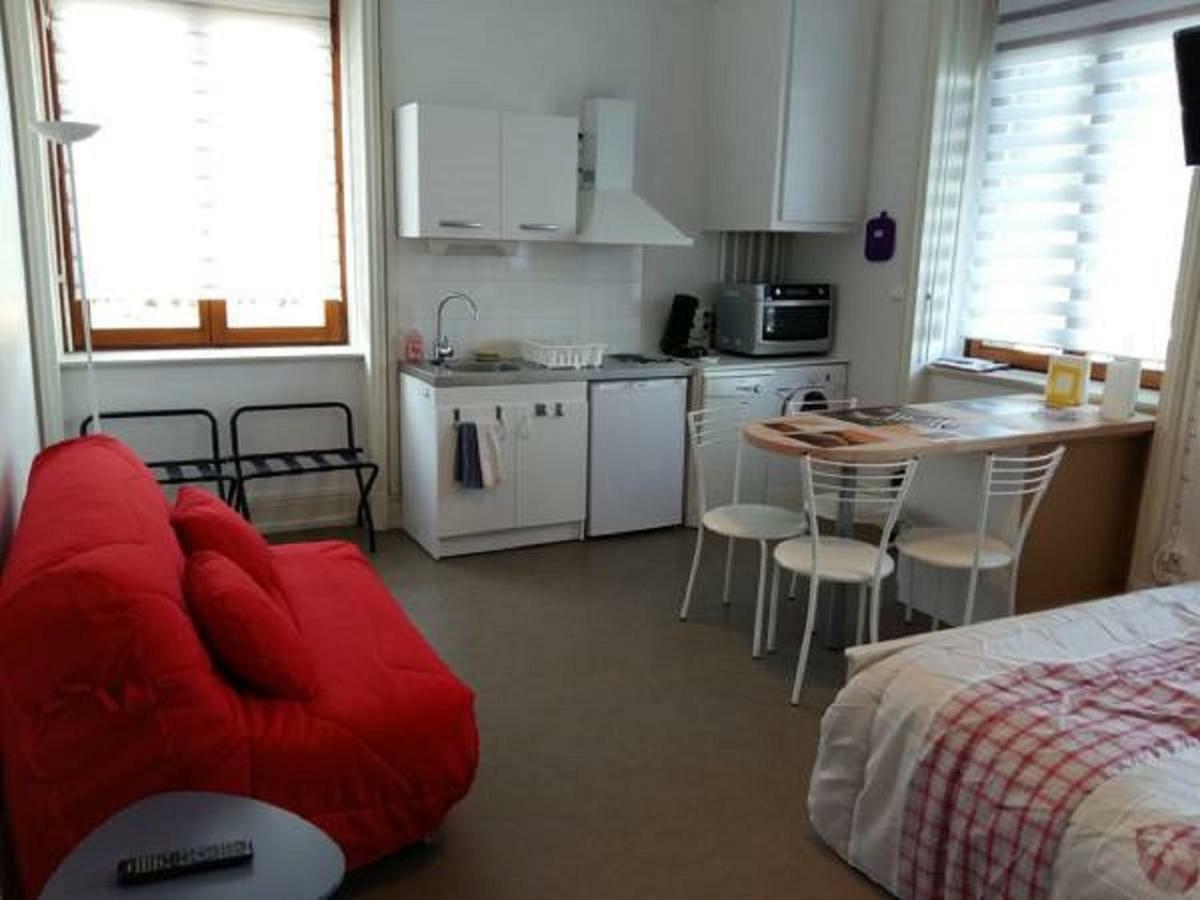 Апартаменты Studio De Charme Au Pied De La Gare Кольмар Экстерьер фото