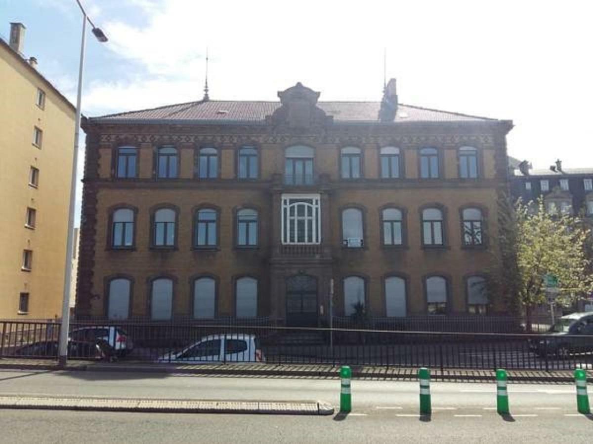 Апартаменты Studio De Charme Au Pied De La Gare Кольмар Экстерьер фото