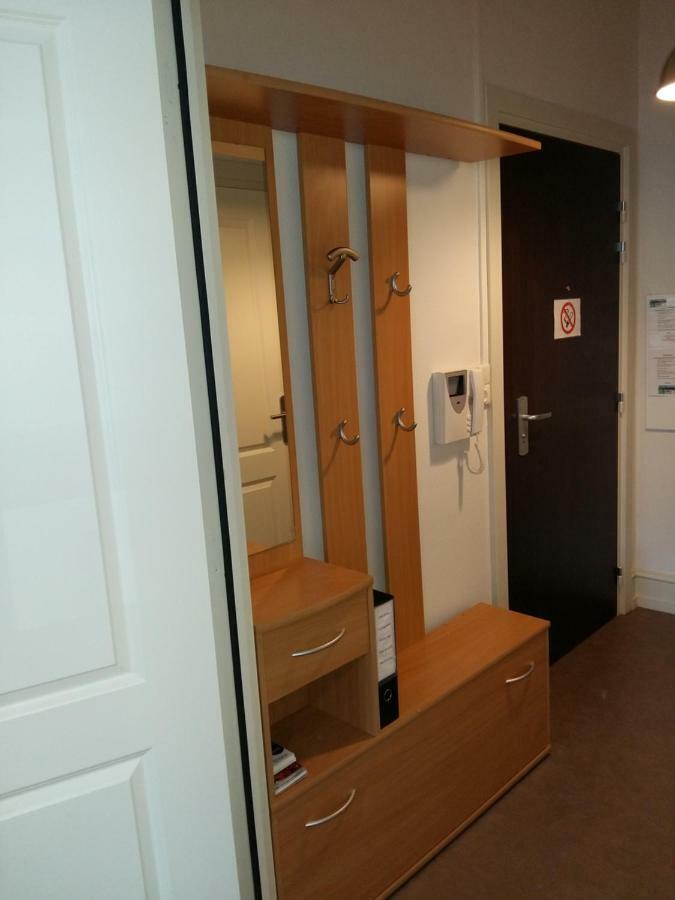 Апартаменты Studio De Charme Au Pied De La Gare Кольмар Экстерьер фото